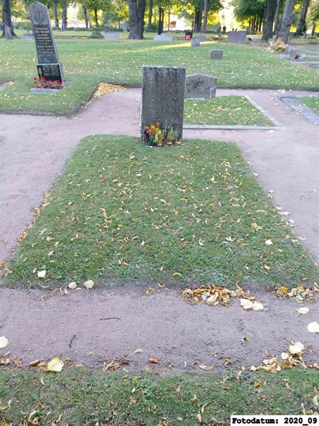 Grave number: 1 S   162