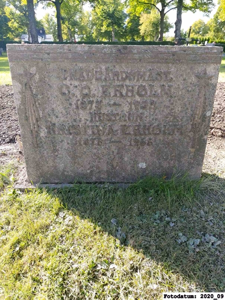 Grave number: 1 Ö 18   119