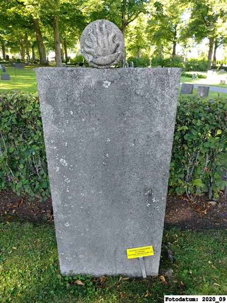 Grave number: 1 Ö 11    95