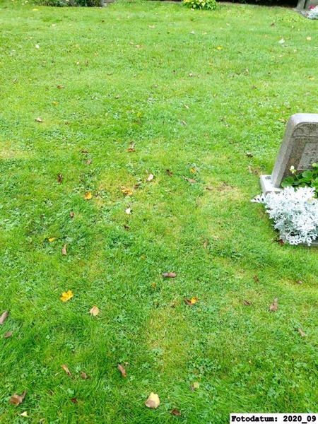 Grave number: 1 Ö 27   249