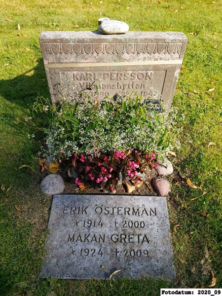 Grave number: 1 Ö 29    64