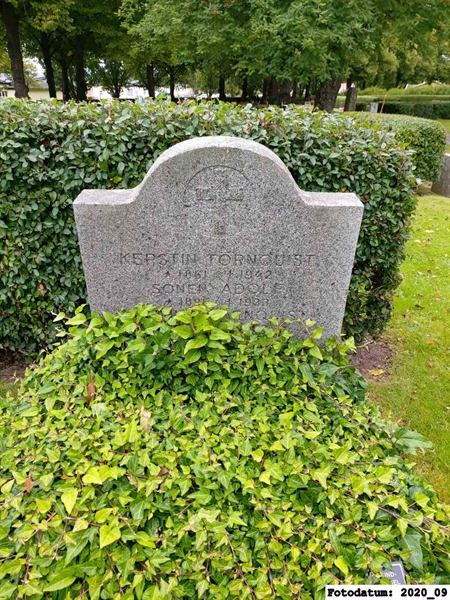 Grave number: 1 Ö 35    71