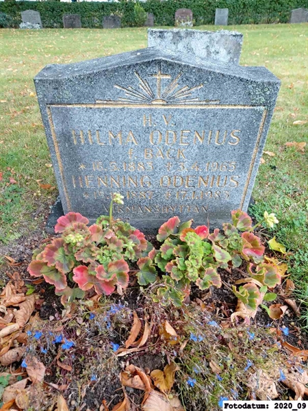 Grave number: 1 Ö 36   143V