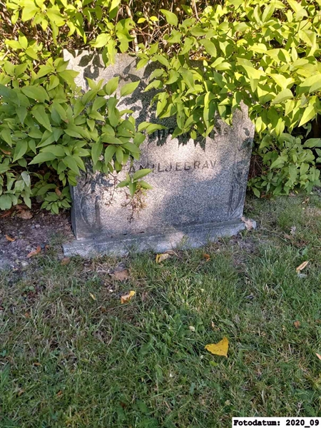 Grave number: 1 Ö 23    25