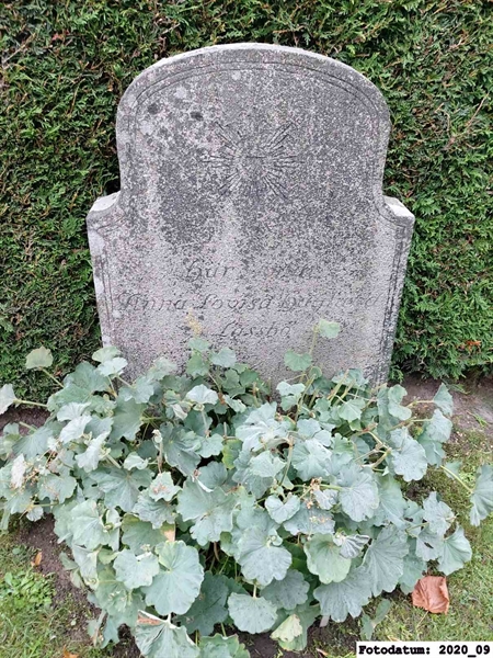 Grave number: 1 Ö 30   155