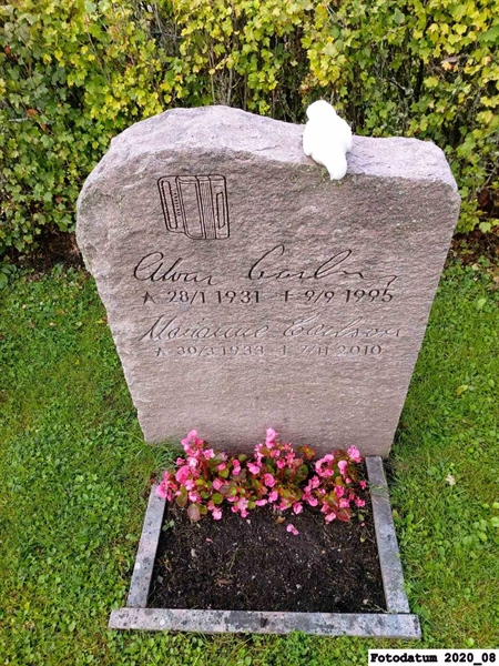 Grave number: 3 C 16    44