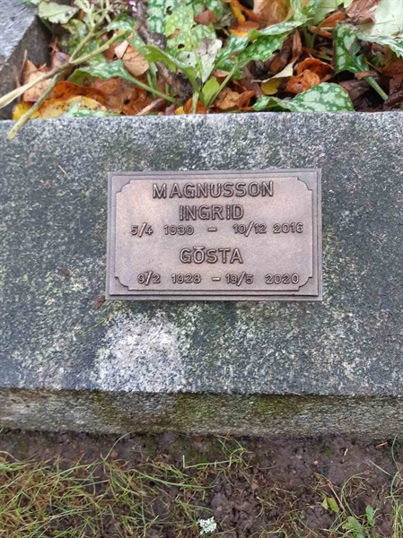 Grave number: 1 AG Ö3    99