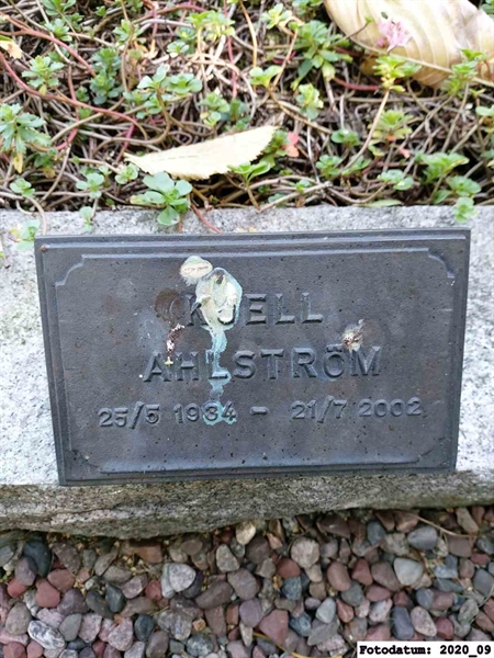 Grave number: 1 AG K    98