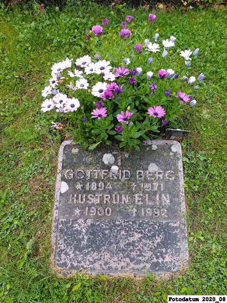 Grave number: 3 C 18    16