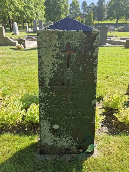 Gravnummer: 1 RO 106