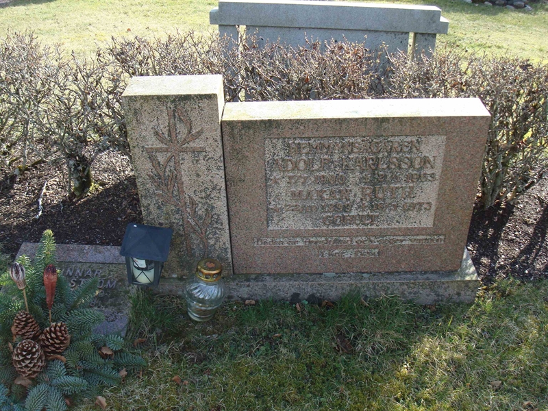 Grave number: KU 08    50, 51
