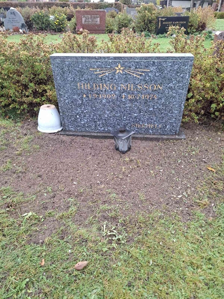 Grave number: NK nk 6 327-328