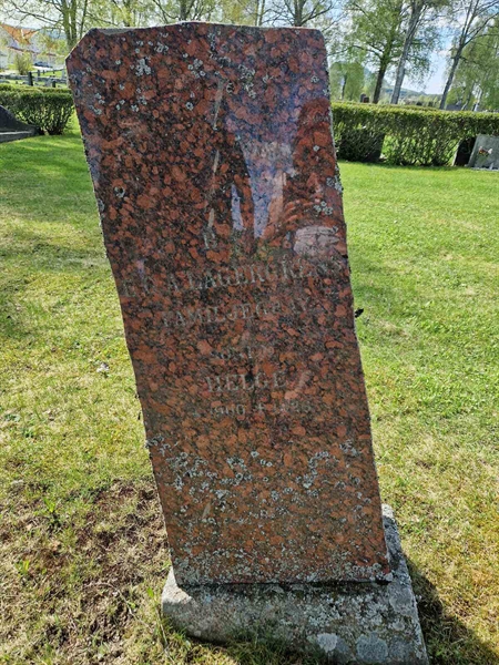Grave number: 501 21 4095-4098
