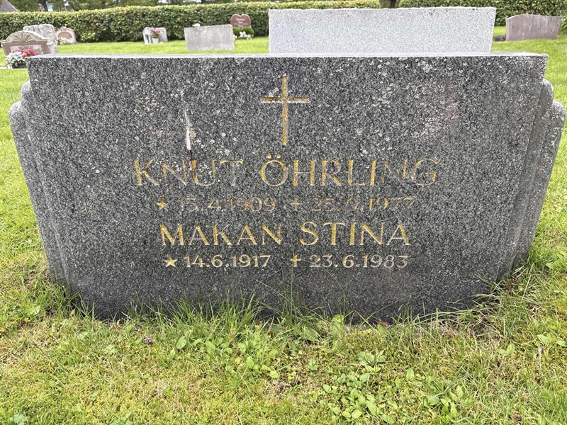 Grave number: SÄ NYA   392-393