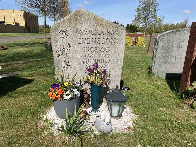 Grave number: R 01 566