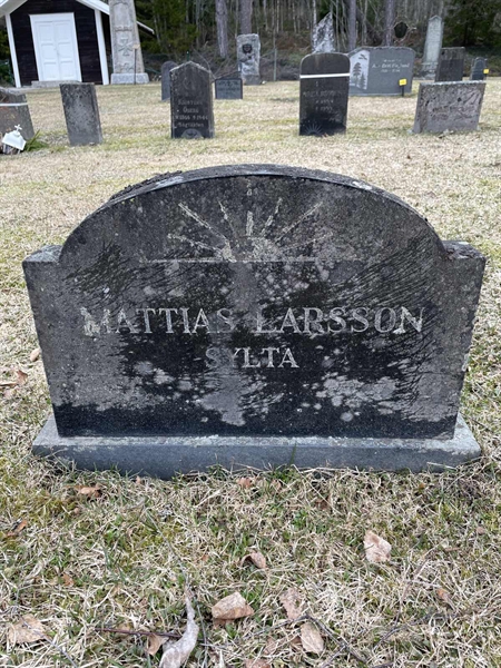 Grave number: R 2   131-E
