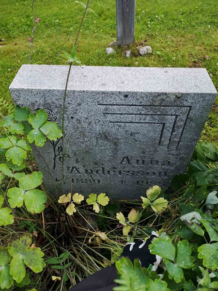 Hautatunnus: NK 13    30