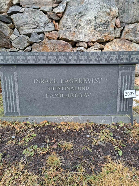 Grave number: KG E  2032, 2033