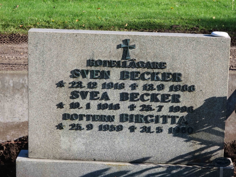 Grave number: HÖB 50    15