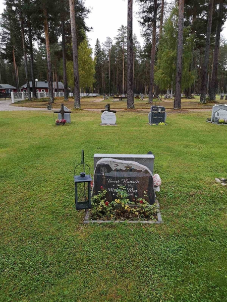 Hautatunnus: VLM 12    36-37