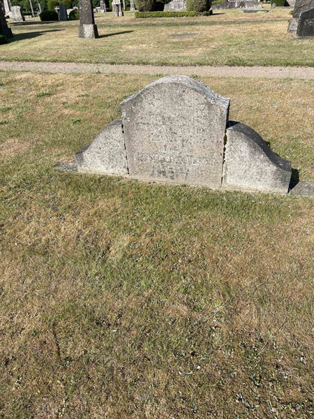 Grave number: EK E 3    71