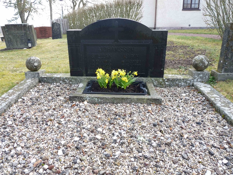 Grave number: JÄ 1   77