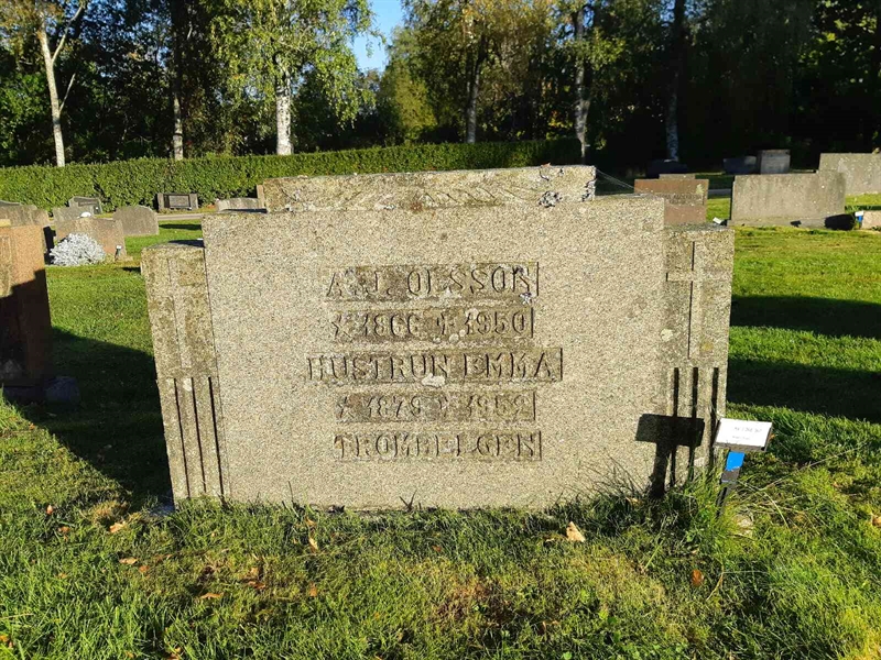 Grave number: Fr 7   366-367