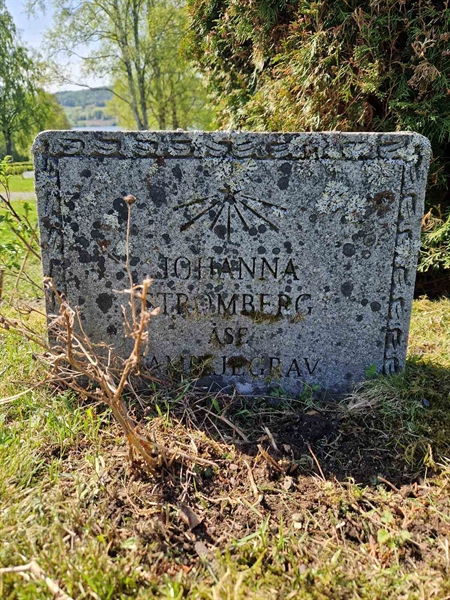 Grave number: 501 25 5062-5064