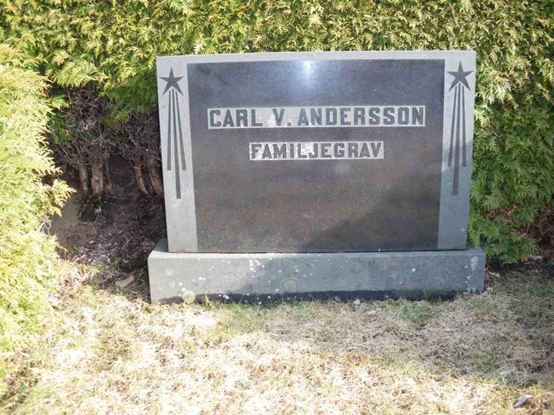 Grave number: HÖB 56     5
