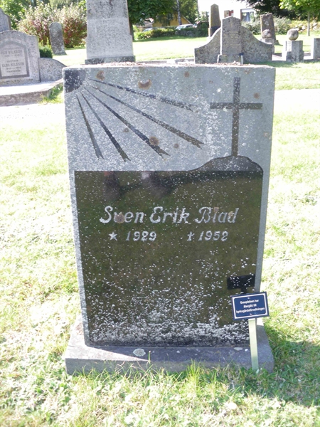 Grave number: NSK 09    34