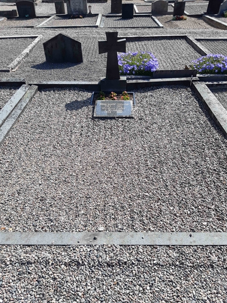 Grave number: VI V:A   158