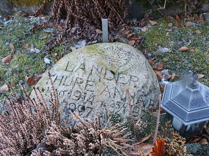 Gravnummer: BK A    12