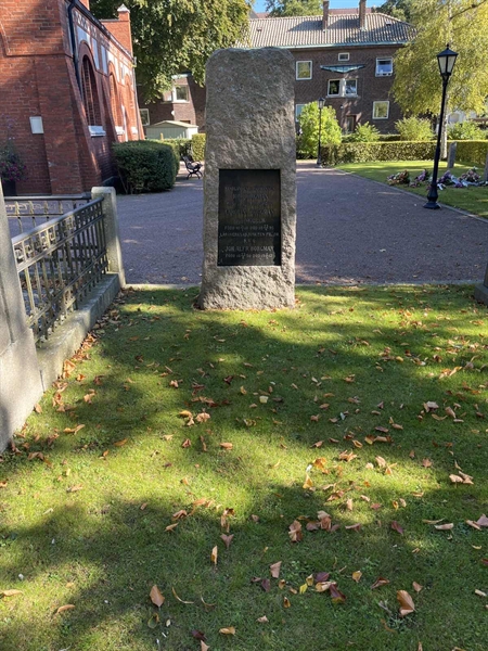 Grave number: VK IV    49