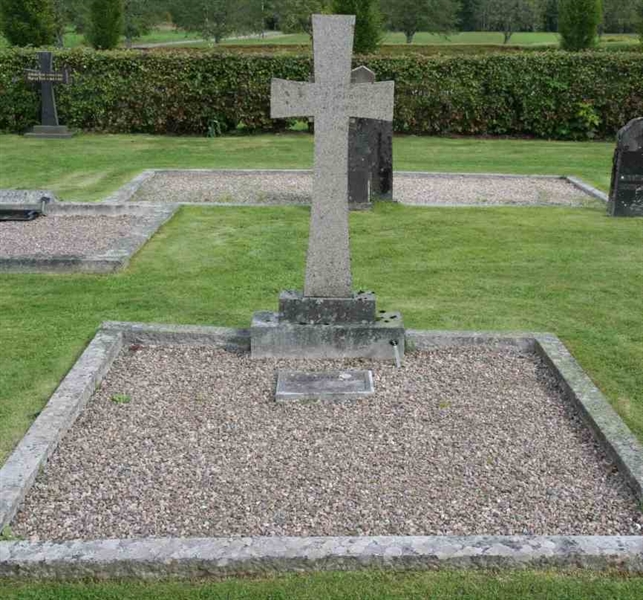 Grave number: F V B   283-284
