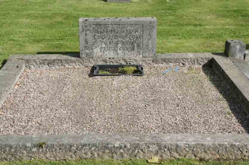 Grave number: F V B   300-301