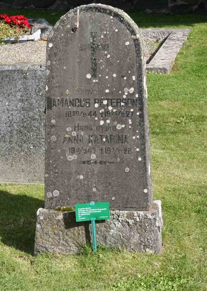 Grave number: F V B   137-138