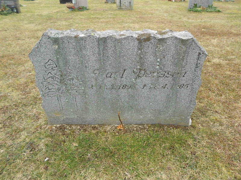 Grave number: V 5   149