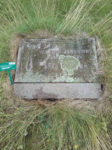 Grave number: KA 05    50