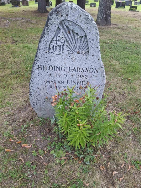 Grave number: 001 2  1504
