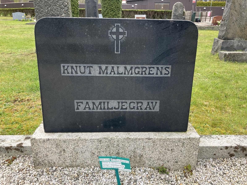 Grave number: NÅ 30    44, 45