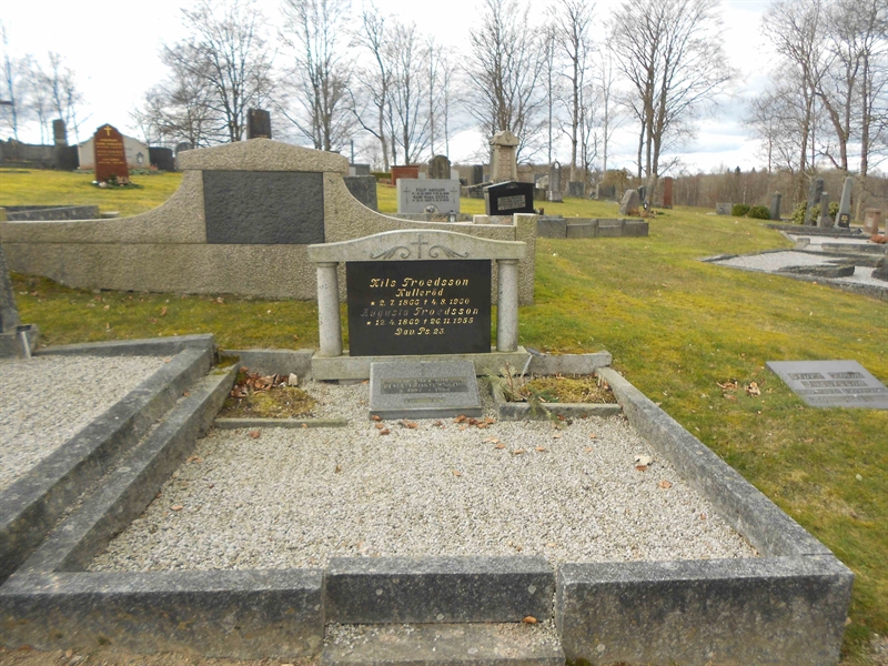 Grave number: NÅ G4   203, 204