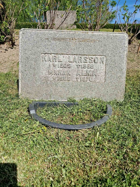 Grave number: 501 27 5401-5402