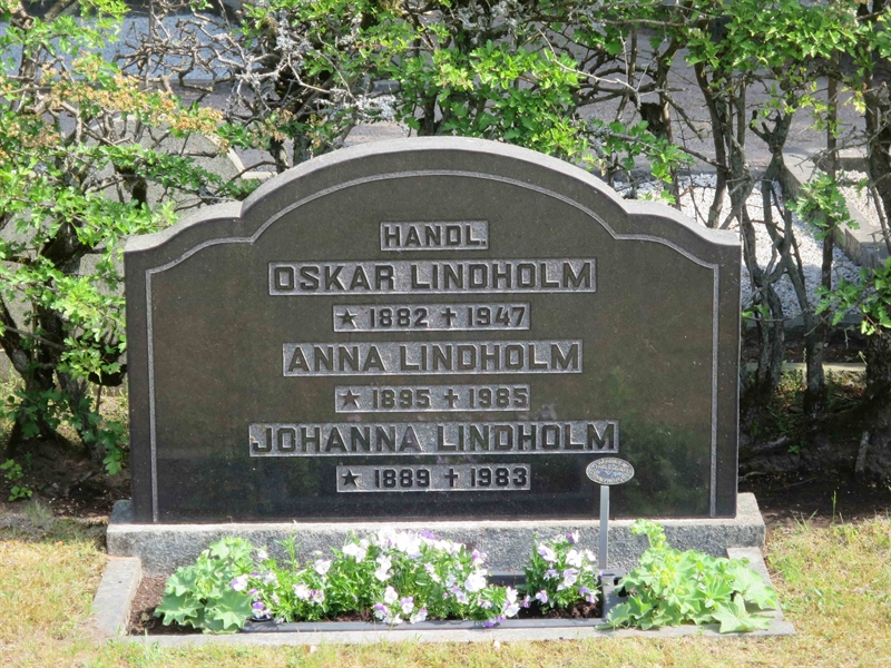 Grave number: HÖB 37    20