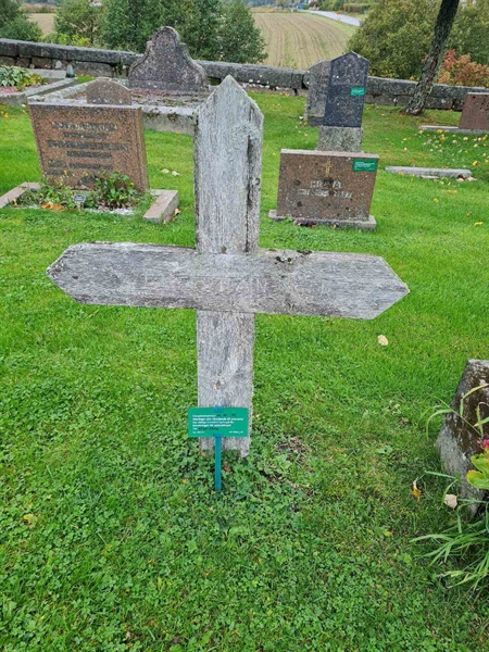 Grave number: KG 09   713