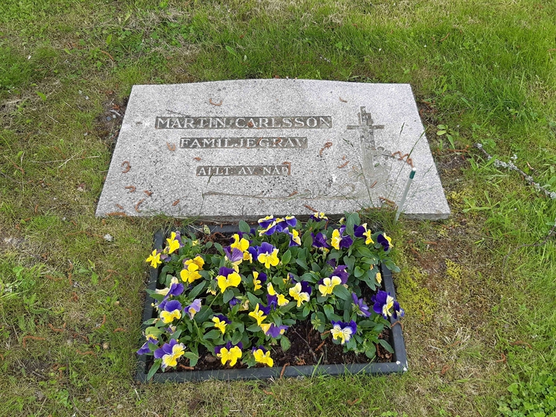 Grave number: NO 25    68